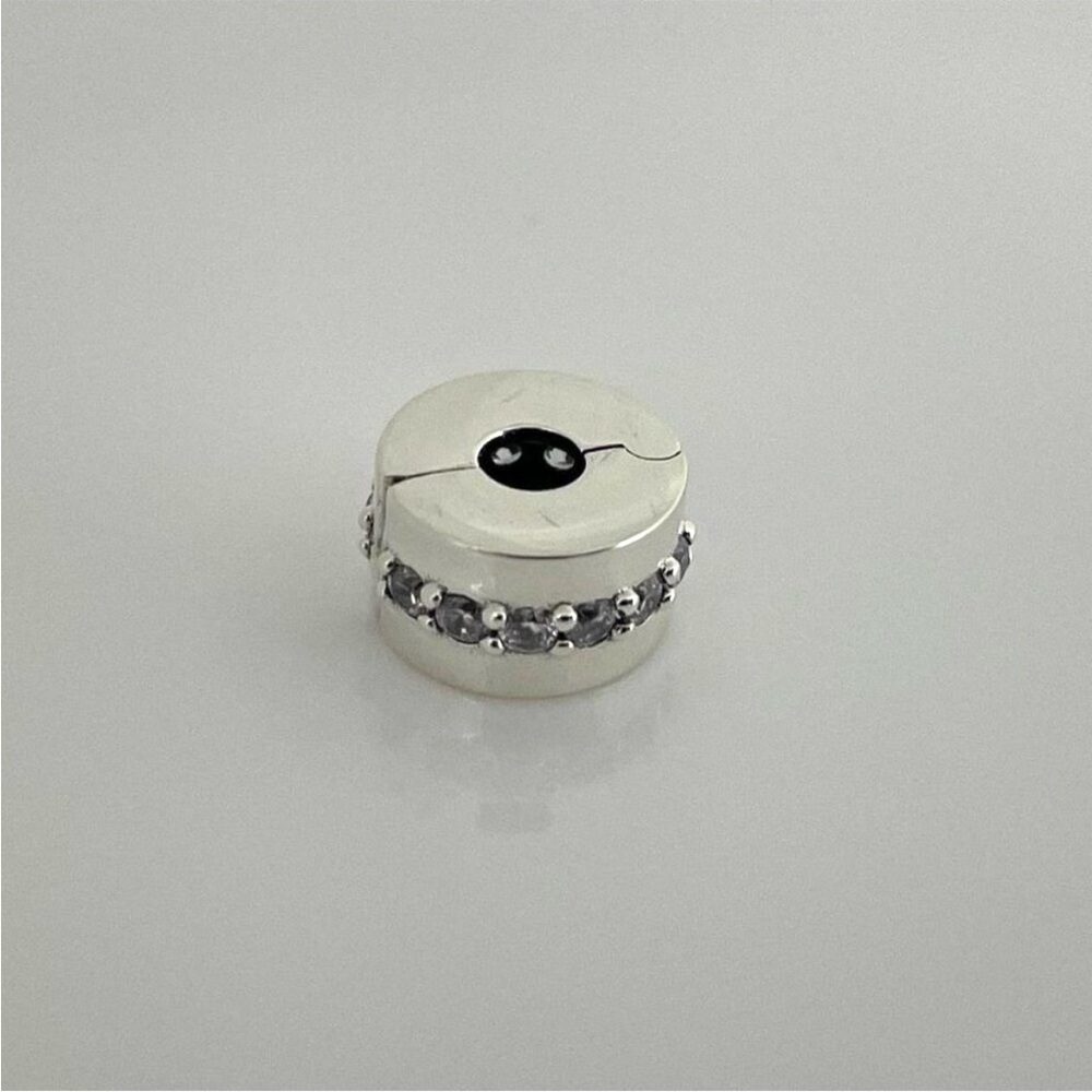 Pandora Clip Charm - Picture 4 of 5